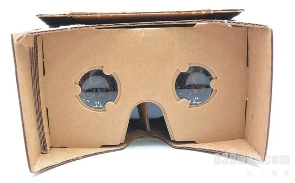 打破技术神话，谷歌推出廉价纸壳板虚拟现实眼镜