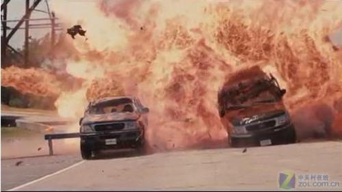 凯奇火爆上演[狂暴飞车3D]剧照曝光