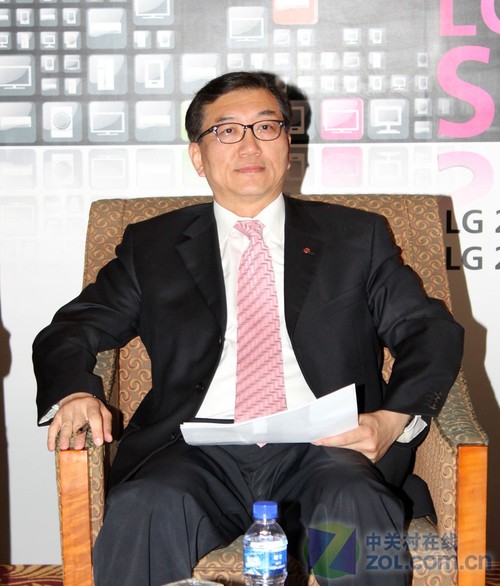 LG总裁郑宇城:不闪式3D与智能大势所趋 