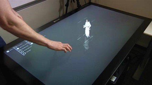 微软发布Holograph 带来科幻全息体验 