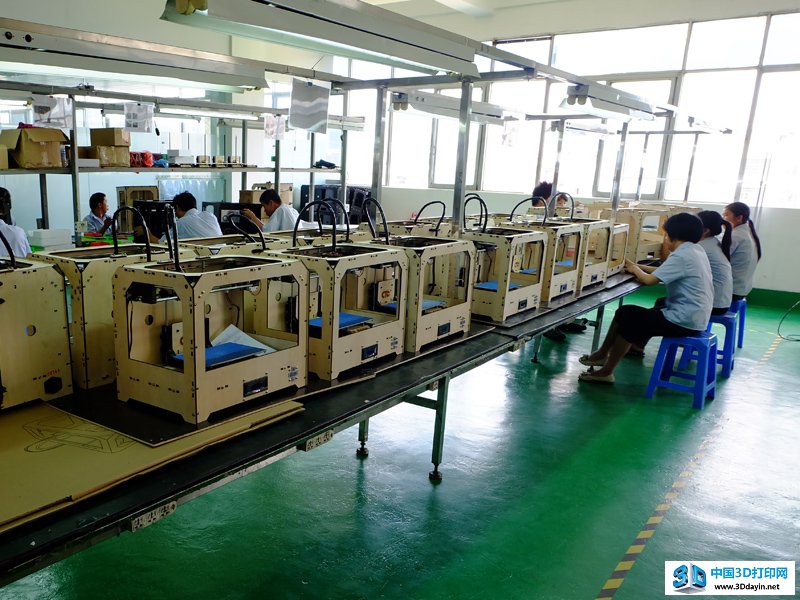 西通目前3D打印机的主力产品是FDM技术机型