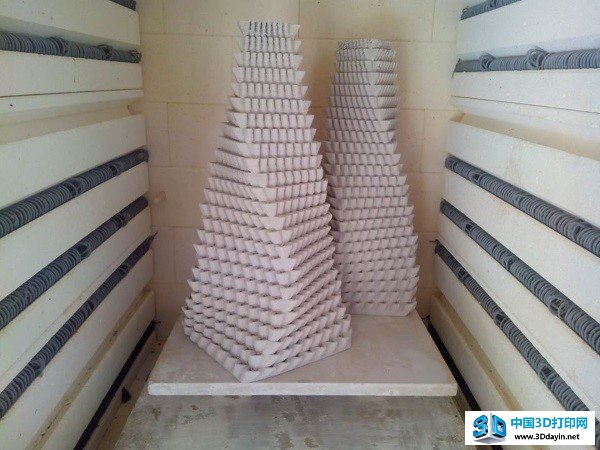 Studio Under大型3D打印机打印的迷人的3D打印灯具