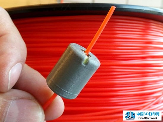 DIY线材清洁器 保持3D打印线材整洁润滑