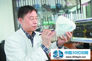 3D打印模型在制定分娩计划及手术方案中发挥了越来越重要的作用。