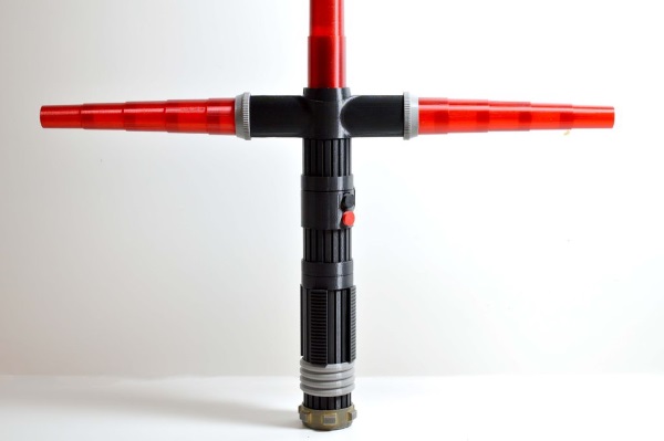 3d-print-your-own-star-wars-vii-crossguard-lightsaber-11