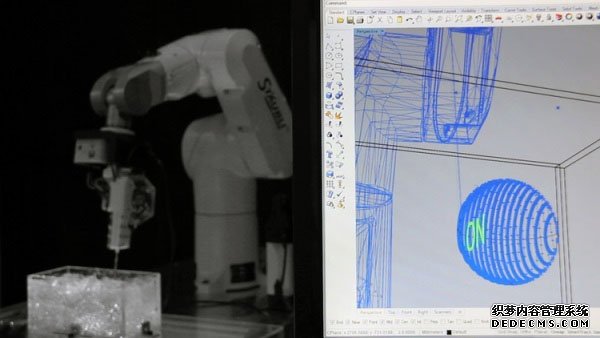 不需要支撑料的自由塑形3D打印机