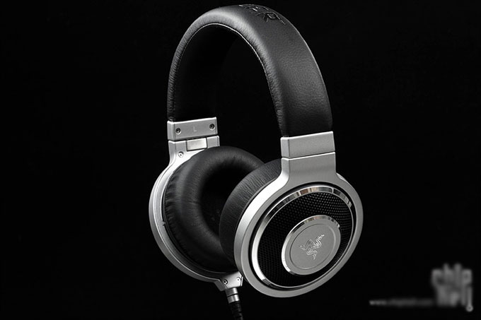 Razer-Kraken-12