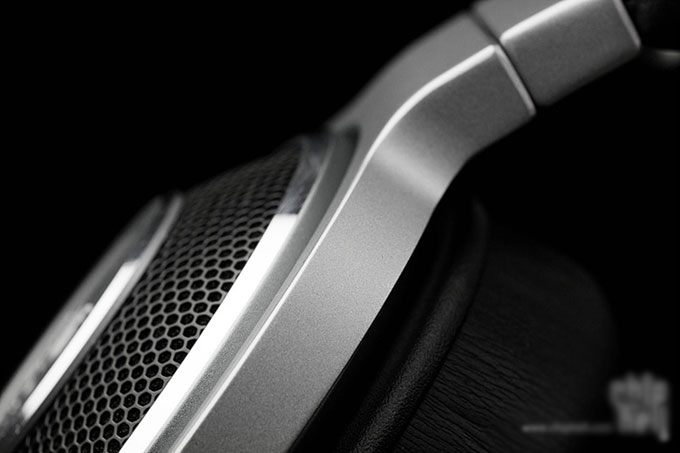 Razer-Kraken-34