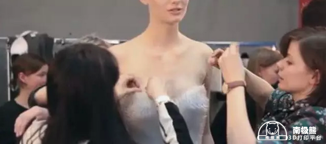 3D打印结合法国时尚周 3D打印结合法国时尚周
