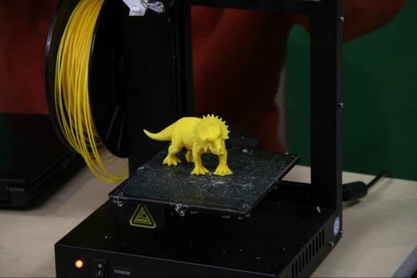 24小时 3D打印一个“侏罗纪世界”