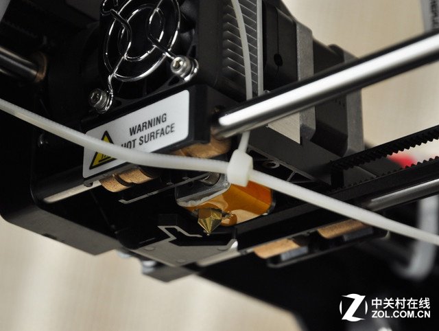 创新低 MakerBot R2 3D打印机1.85万 