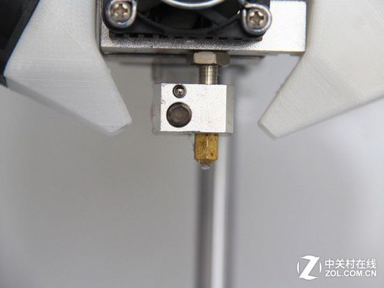 选购精品3D打印机 精度优先兼顾稳定