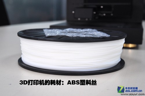 万能制造机 个人微型3D打印机抵达ZOL