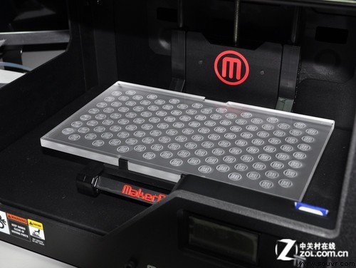 美国原产 MakerBot R2桌面3D打印机首测 