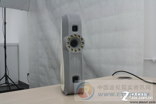吃螃蟹的人 走访京城第一家3D照相馆 