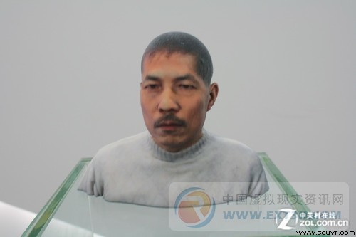吃螃蟹的人 走访京城第一家3D照相馆 