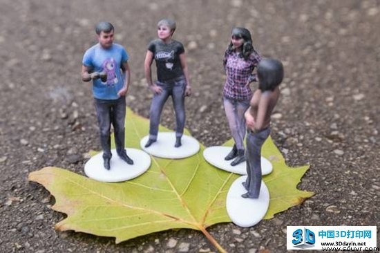 花360元3D打印出一个迷你自己 用Kinect扫描 
