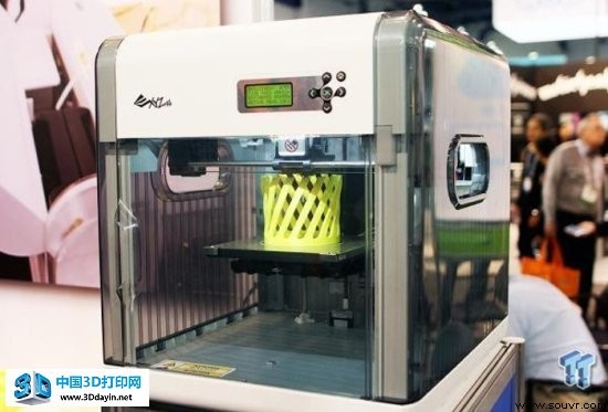 配12色墨盒的廉价3D打印机将推出 约3000元