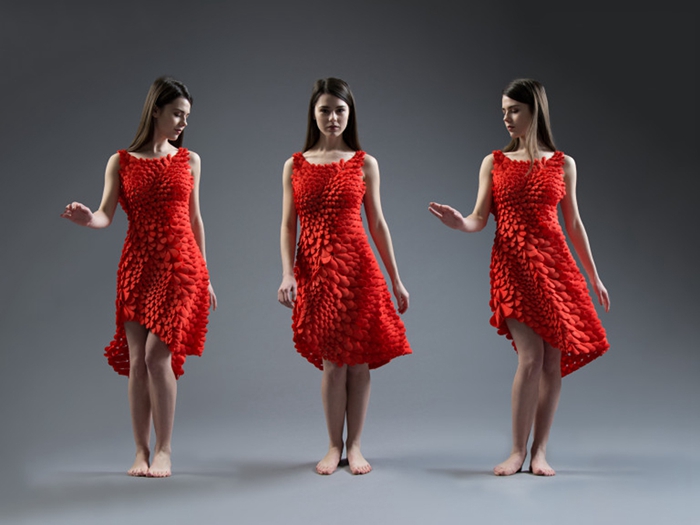 Nervous System展示最新设计的3D打印连衣裙Kinematic Petals