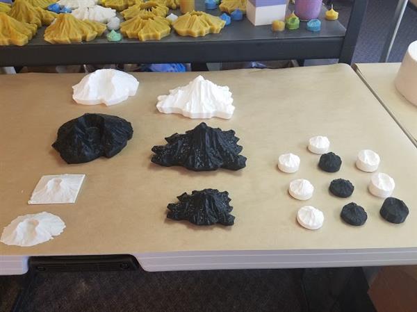蜂蜡专家将世界名山制成蜡烛3D打印模型