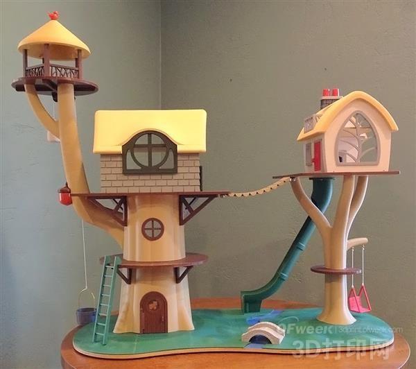 一对祖父母为3岁孙女3D打印了史上最可爱的树屋