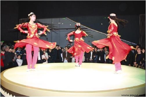 五一上网看新疆馆(图)