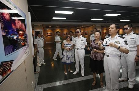 精彩世博—中国首届3D图片展8月25日开幕