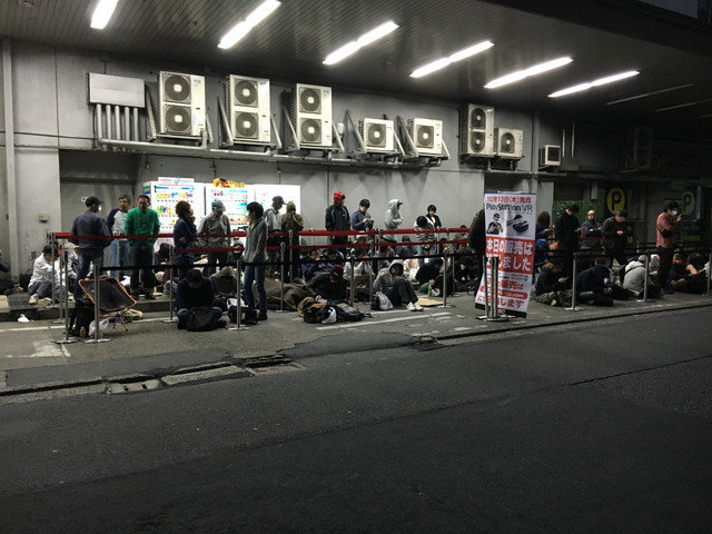 白等一通宵，某店PSVR开店前就卖完