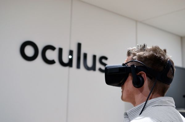 动作频频，Oculus收购低能耗显示器厂InfiniLED