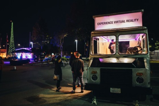 新形态移动VR吧，旧金山现移动VR体验车大受欢迎