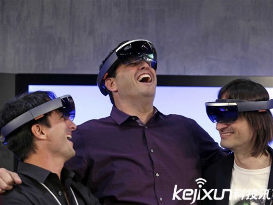 微软Hololens第二代夭折 直接研发第三代