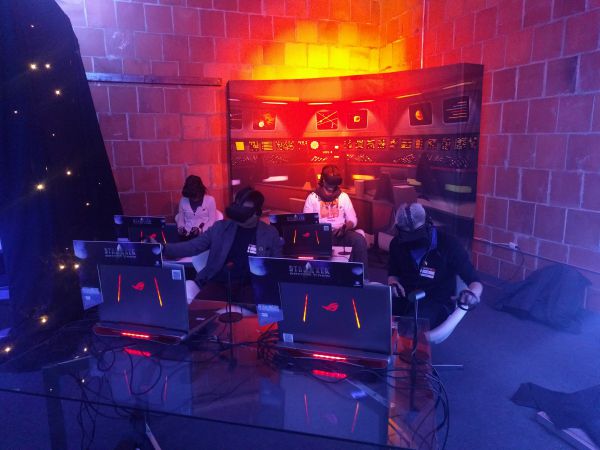 VR新作《星际迷航：舰桥船员》办主题活动 现场图赏