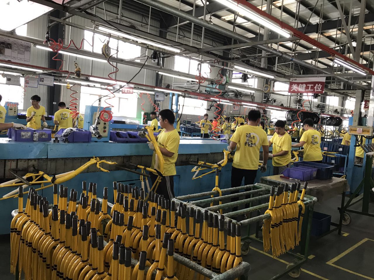 探访ofo飞鸽工厂：15秒生产一辆ofo 价格约700元